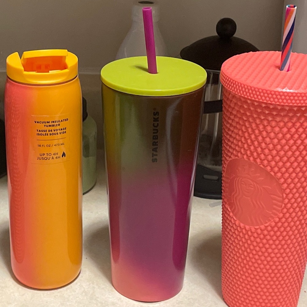 purple ombré Starbucks cup